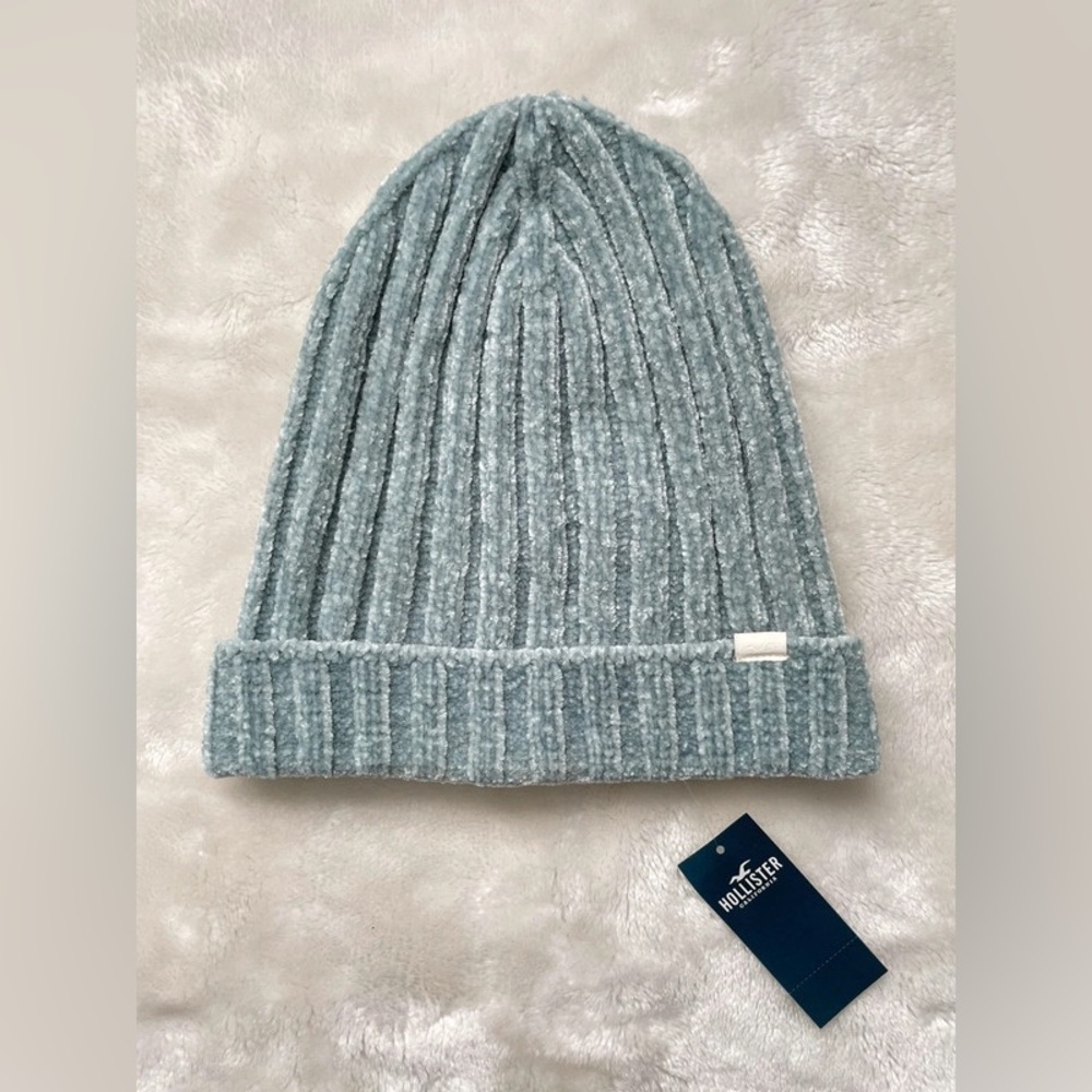 Hollister Beanie